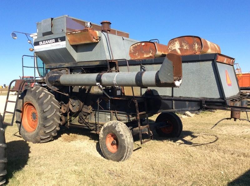 Gleaner L Combine/header