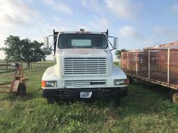 1996 IH  Truck