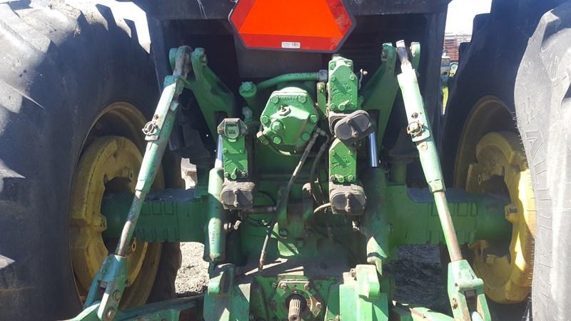 John Deere 4850 Salvage Tractor