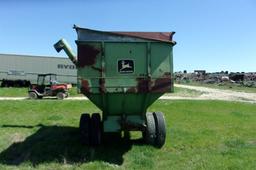 John Deere 400 Grain Cart