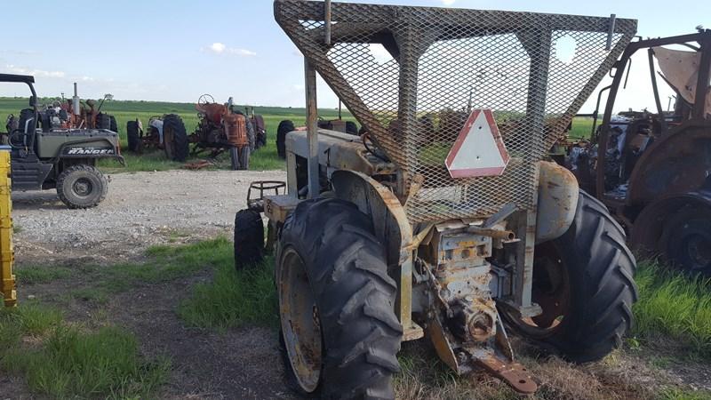 International 606 Salvage Tractor