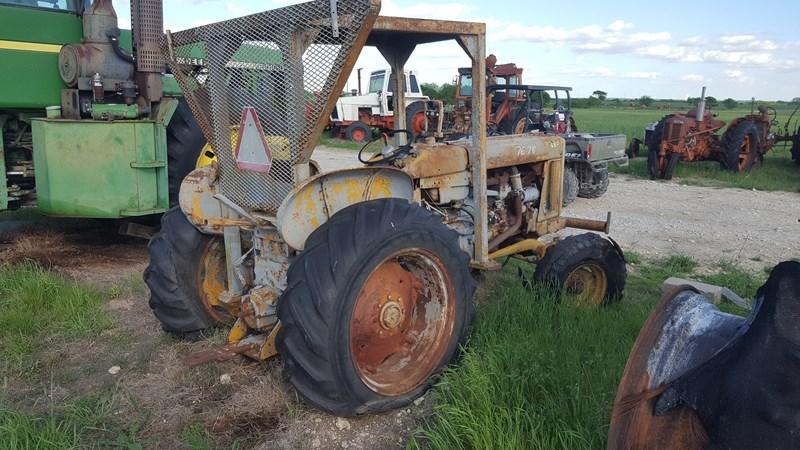 International 606 Salvage Tractor