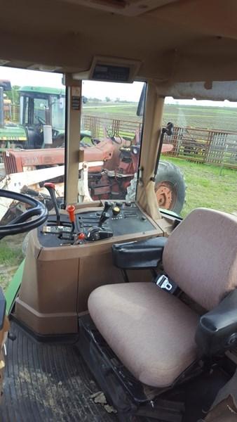 John Deere 7800 Tractor