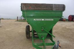 John Deere 310 Feed Cart