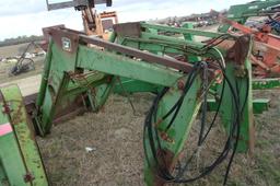 John Deere 260 Loader