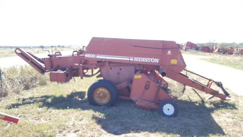 Hesston 4600 Square Baler