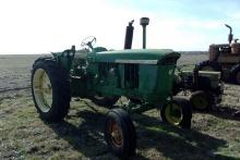 John Deere 3010 Salvage Tractor