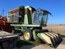 John Deere 7445 Cotton Stripper