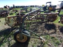 John Deere 660 Hay Rake