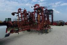 Sunflower 5054 Field Cultivator