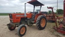 Kubota M5030 Tractor