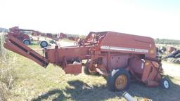 Hesston 4600 Square Baler