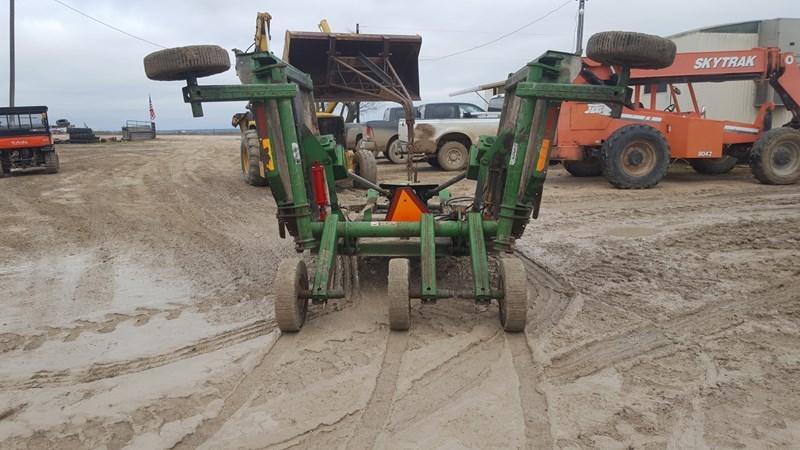 2002 John Deere 1518 Shredder