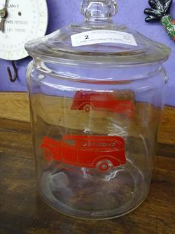 Vintage Gordon's Cookie jar small chip on rim