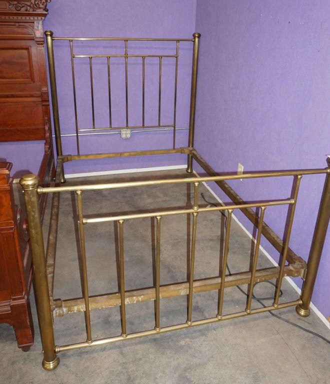 BRASS BED FULL SIZE