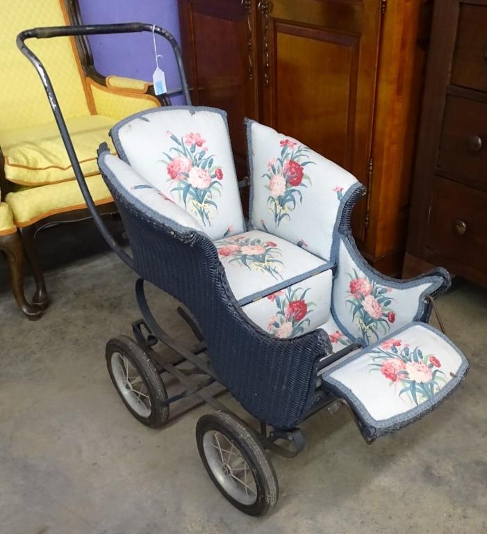 VINTAGE CHILDS STROLLER W/ SPRINGS