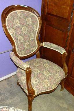 VICTORIAL LADIES CHAIR