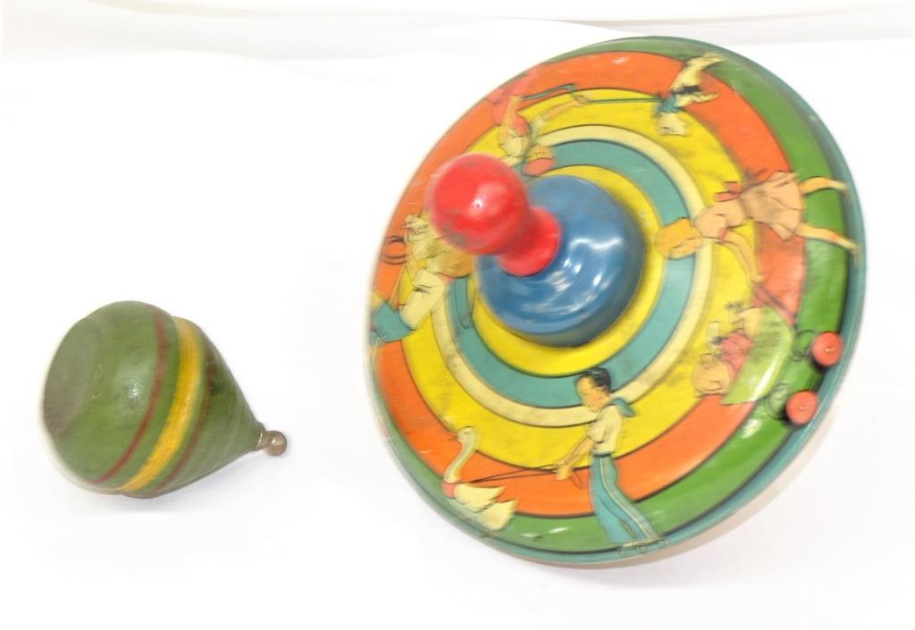 VINTAGE SPINNER TOPS WOOD AND METAL