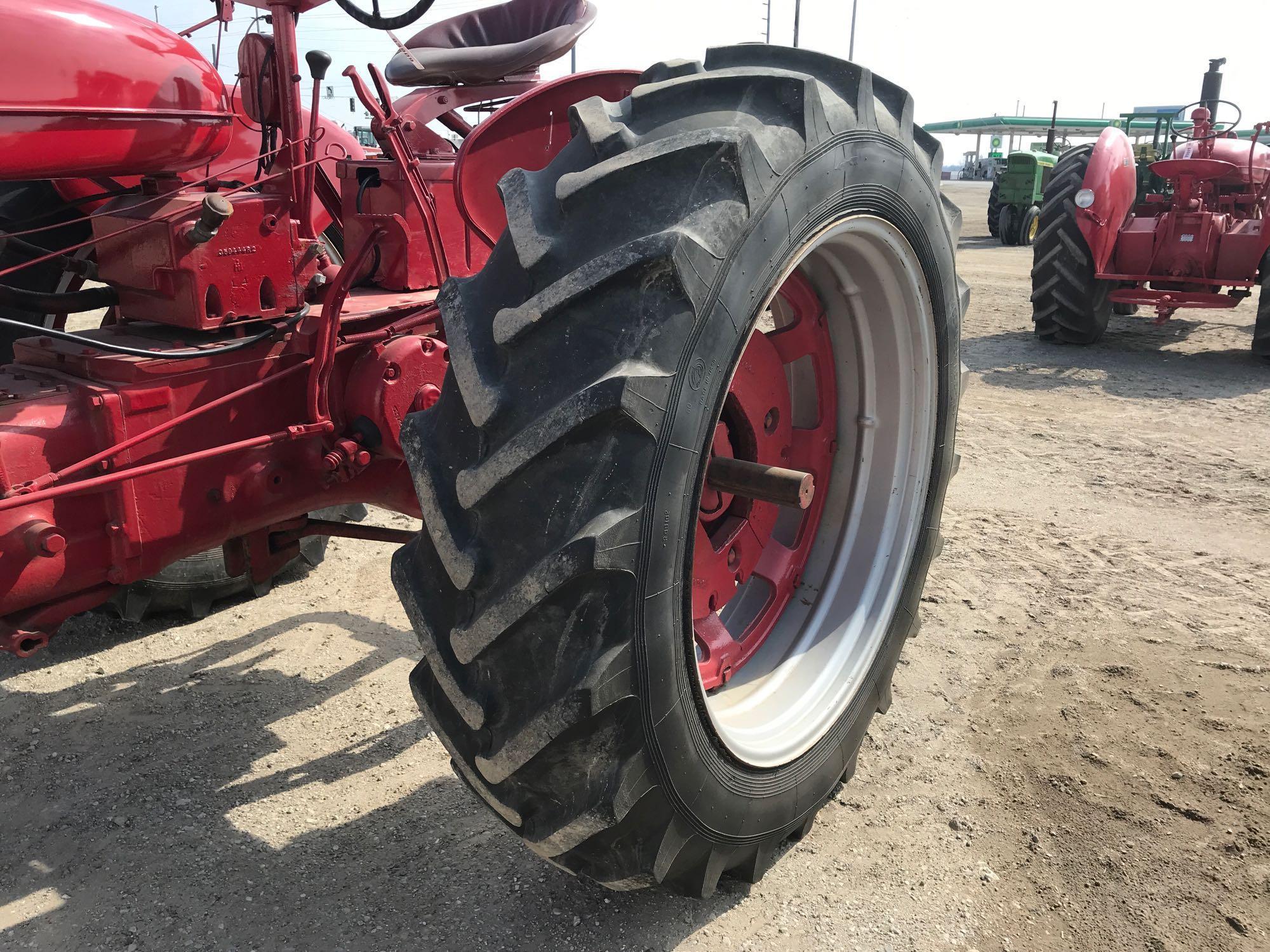 93909- FARMALL SUPER MTA TRACTOR