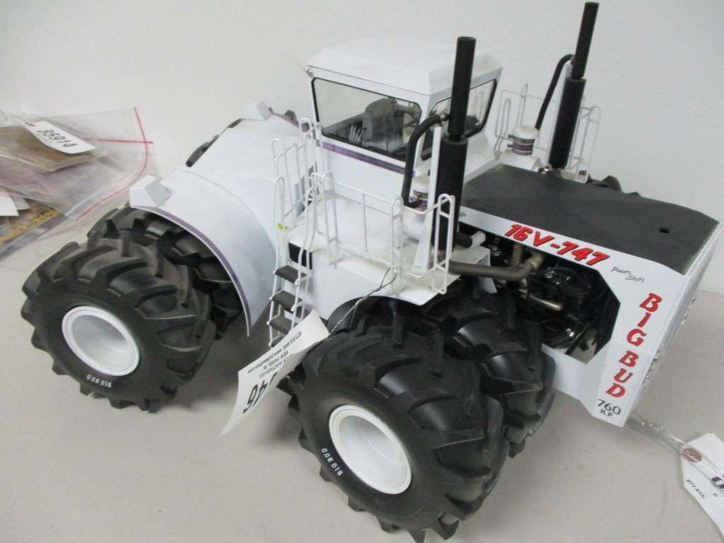 85946 Big Bud 747, toy farmer special edition, 1/16 scale