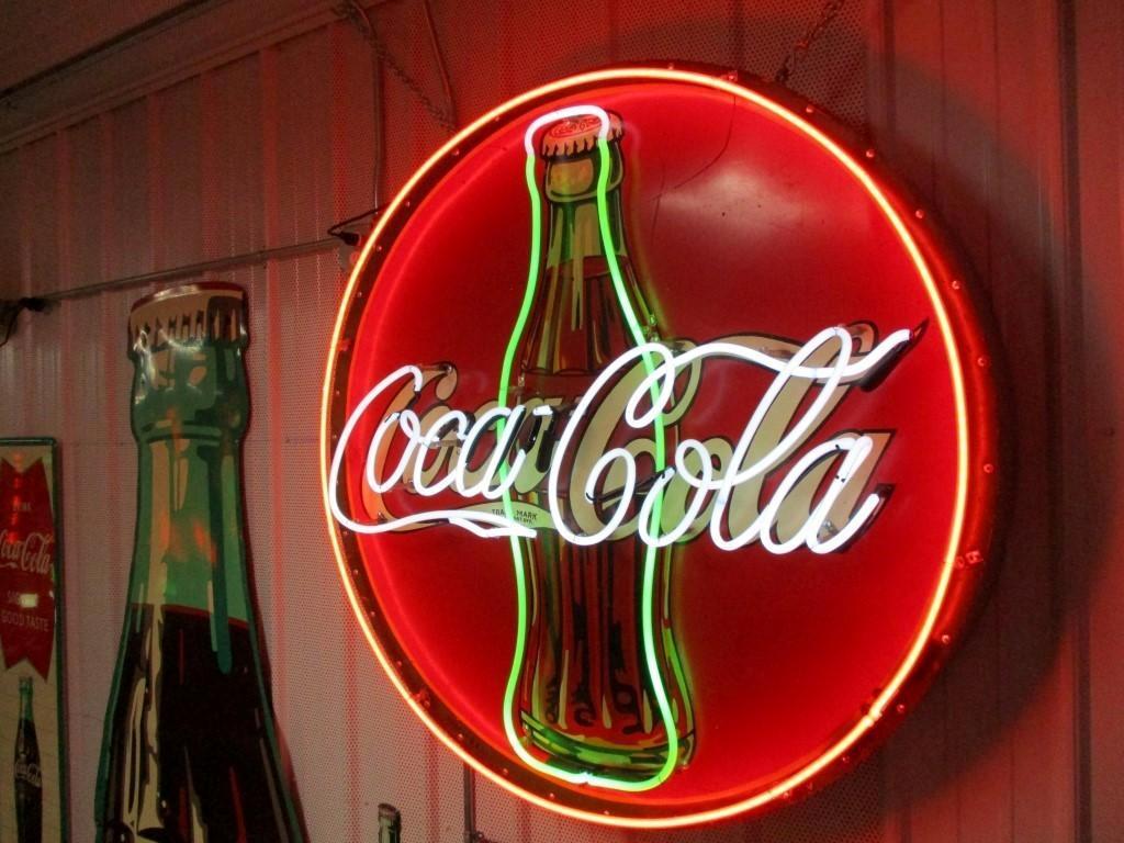 85137 - Coca-Cola Neon Sign 46" round