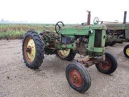 97048- JD 40 T TRACTOR