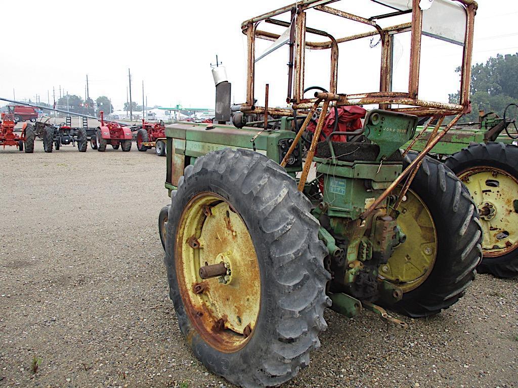 97054- JD 620 TRACTOR