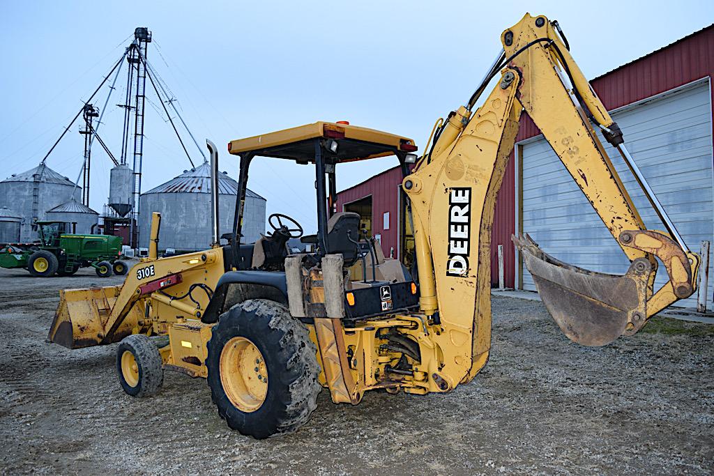 3014 - JOHN DEERE 310 E LOADER BACKHOE