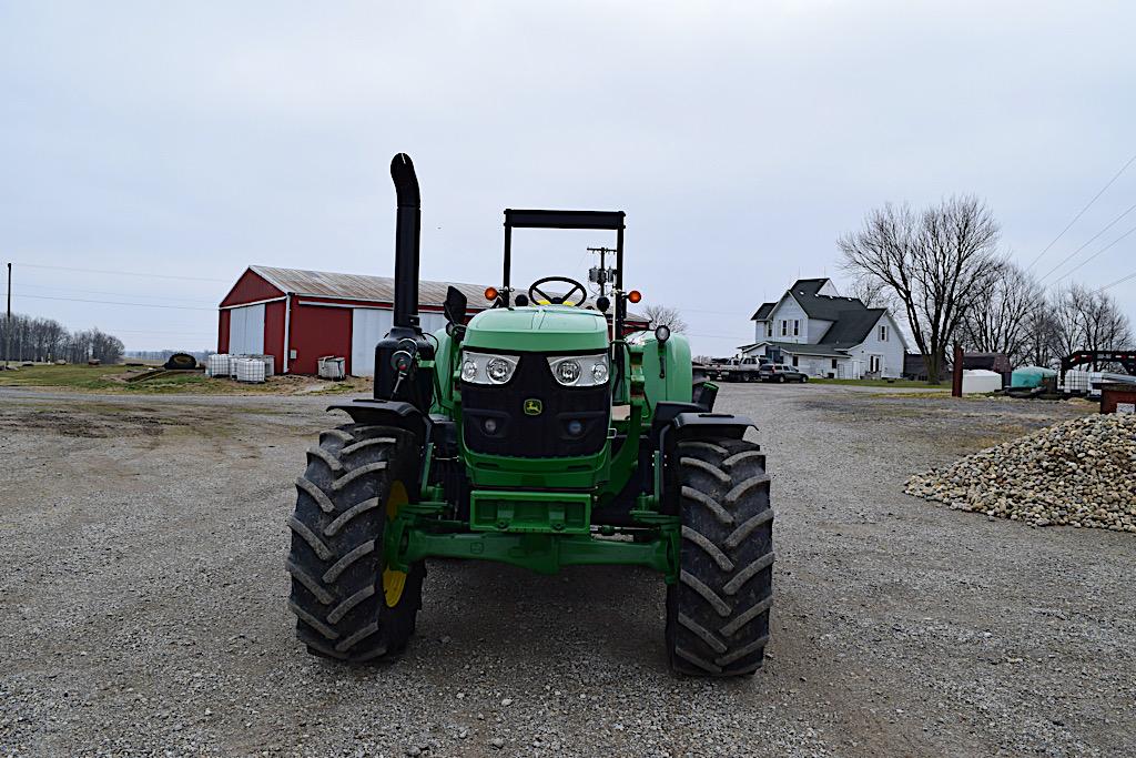 3015 - JOHN DEERE 6110 M TRACTOR