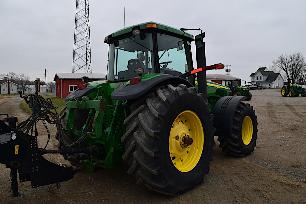 3019 - JOHN DEERE 8320 TRACTOR