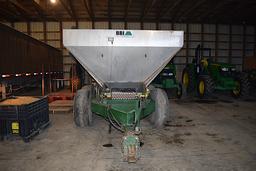 3023 - BBI PULL TYPE LIME SPREADER