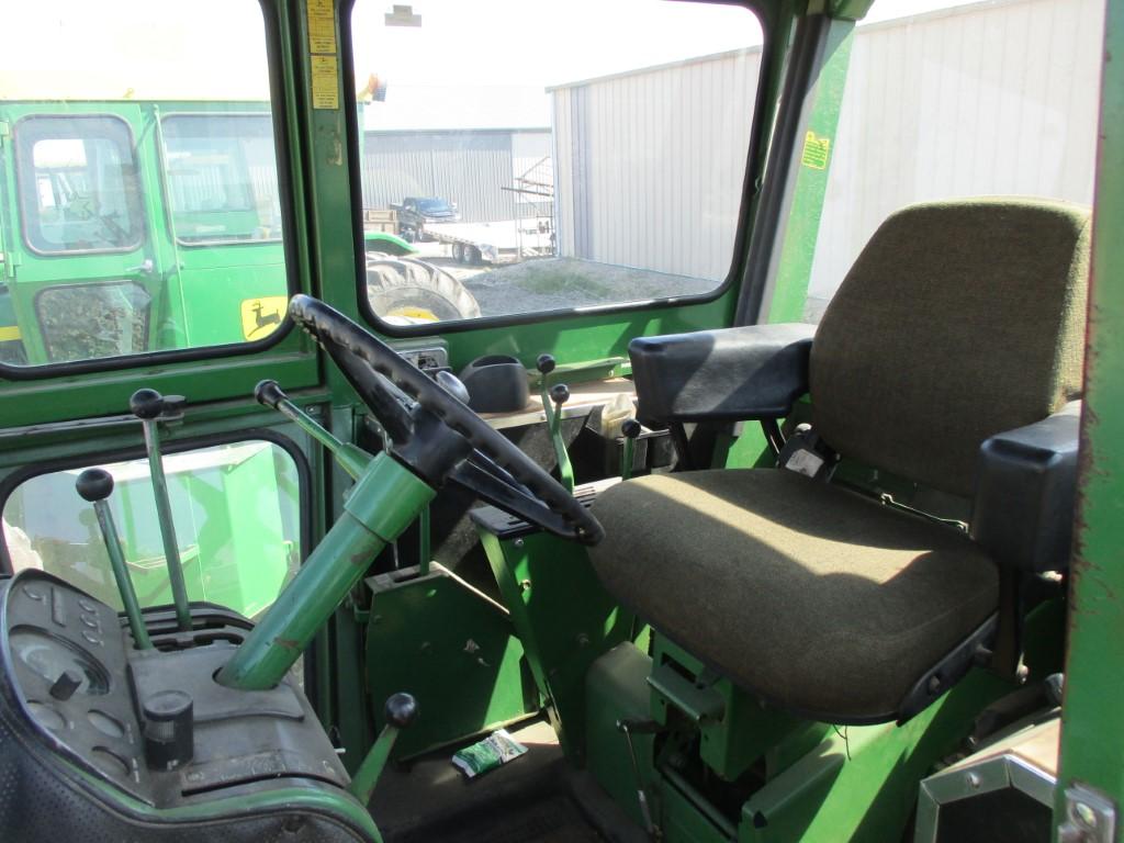 98705 - JOHN DEERE 7020