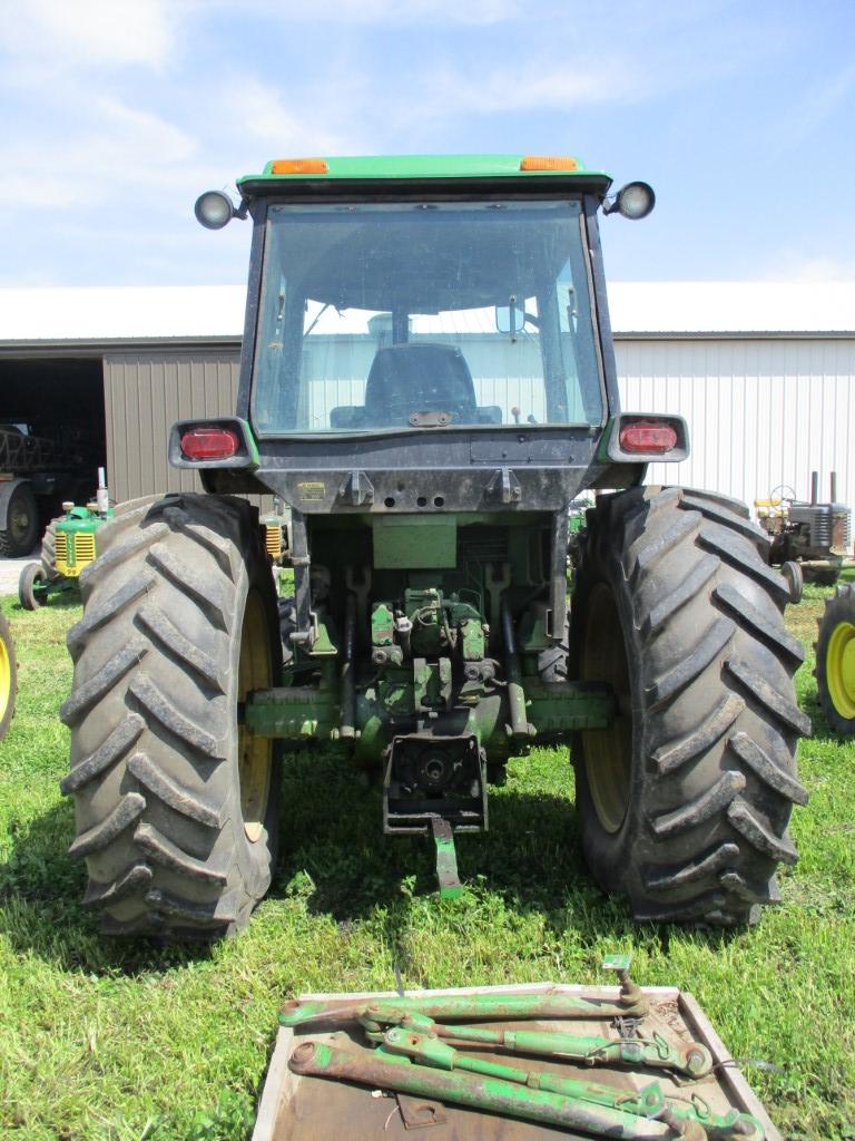 98720 - JOHN DEERE 4440