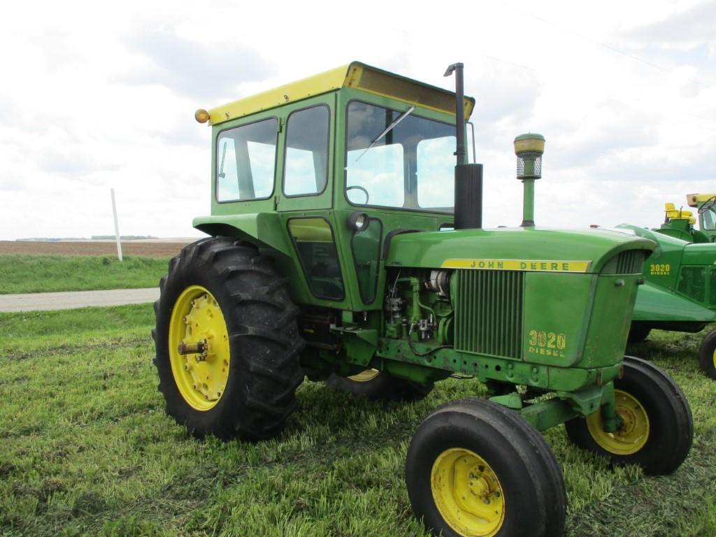 98789 - JOHN DEERE 3020