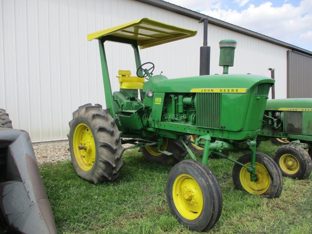 98864 - JOHN DEERE 4010