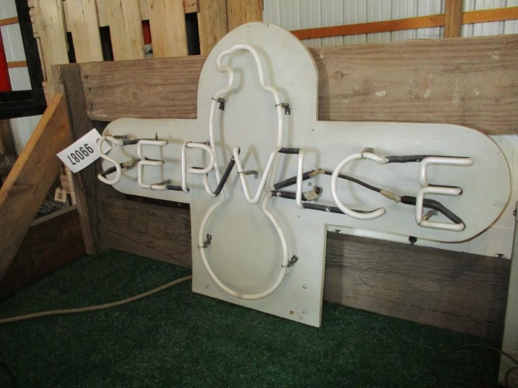 99087-CASE NEON SERVICE SIGN