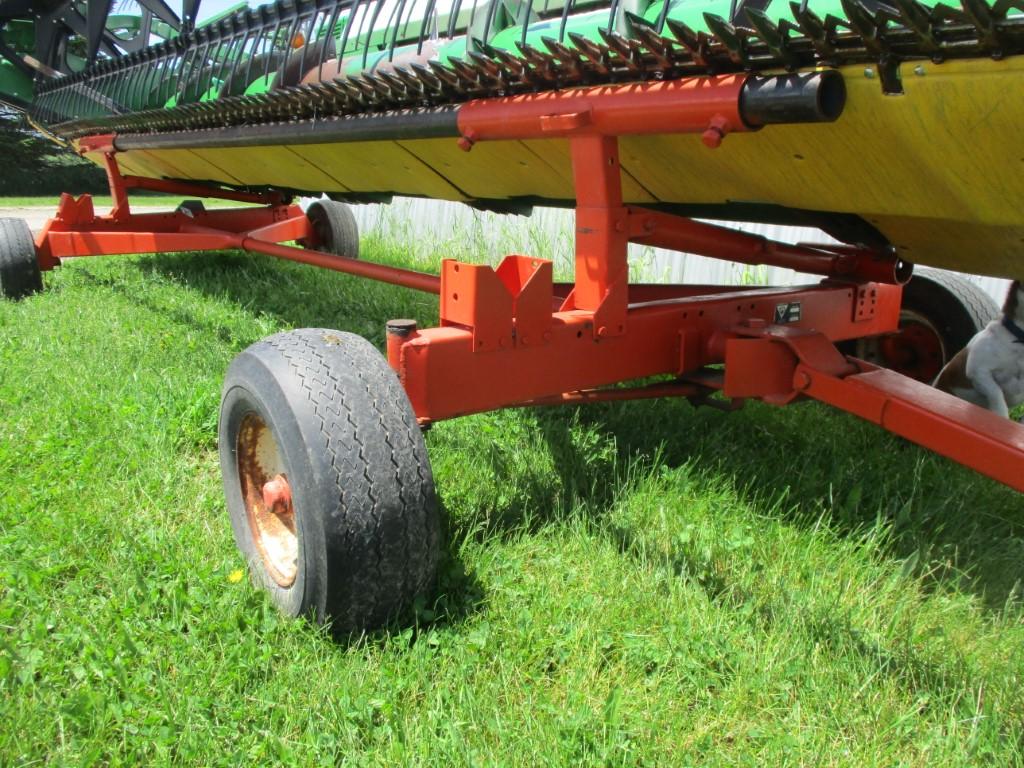 9461- UNITED FARM TOOL 750 HEADER CART