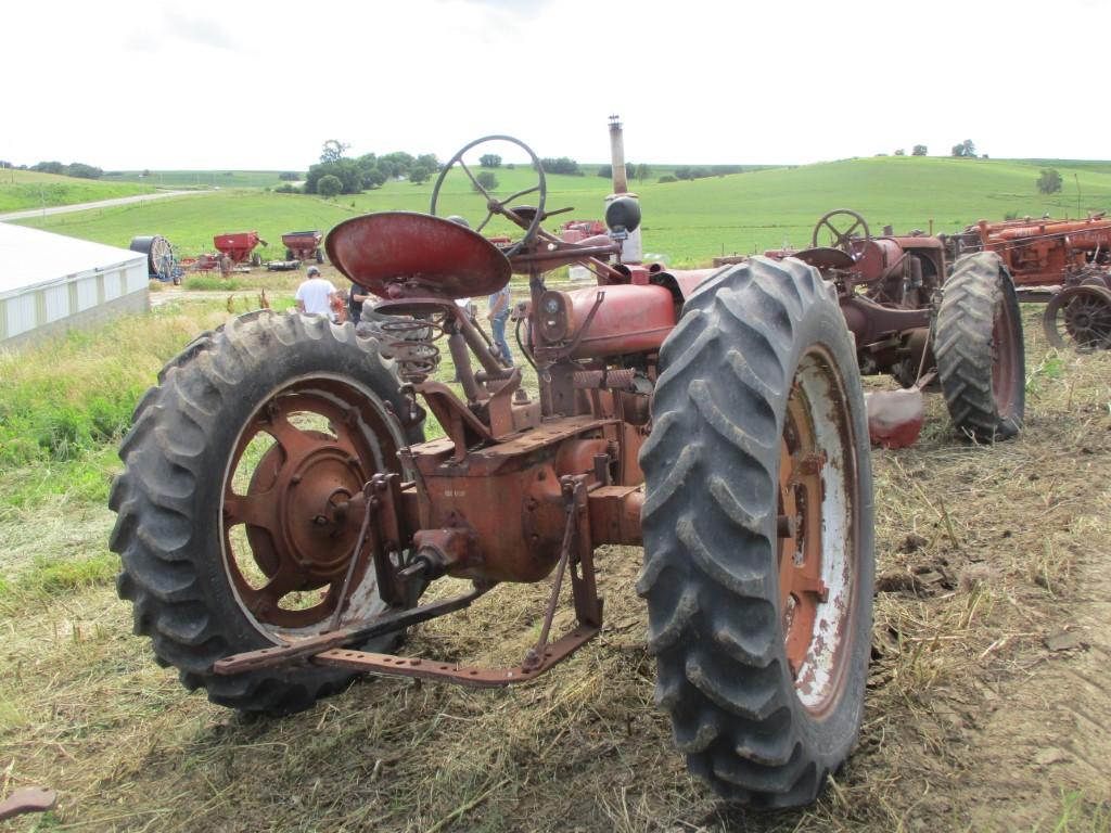 10062-FARMALL H