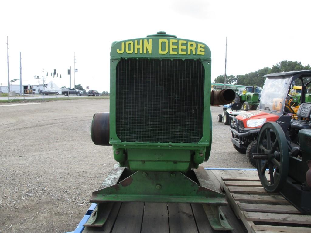 8160-JOHN DEERE W MOTOR