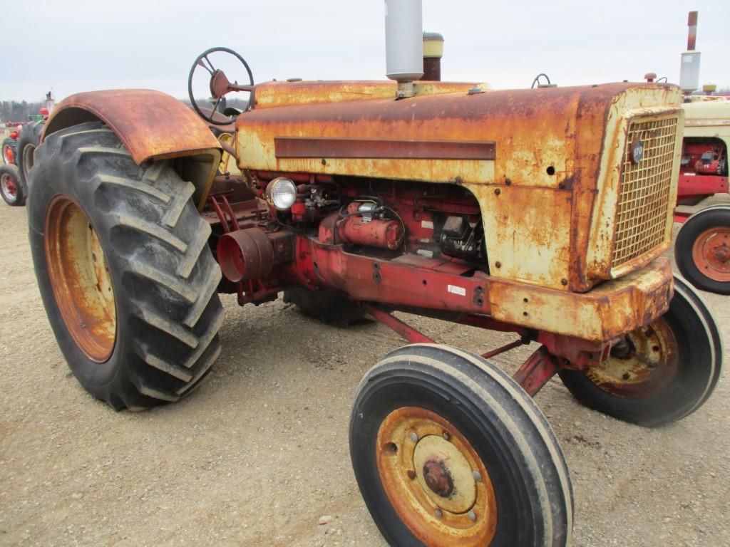 94301-COCKSHUTT 570 TRACTOR