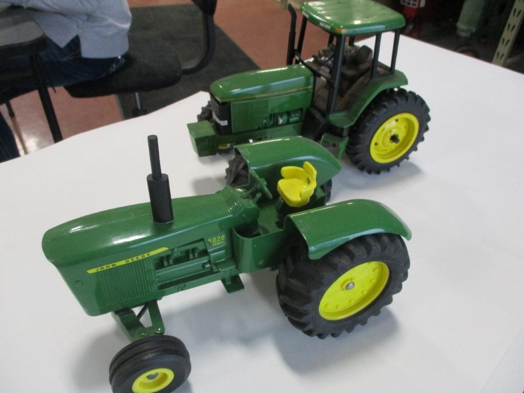 4297-JD 7800, JD 5020, 1/16TH SCALE