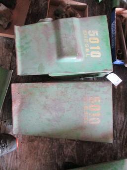 99179- JOHN DEERE 5010 REAR ENGINE SIDE SHIELDS (2)