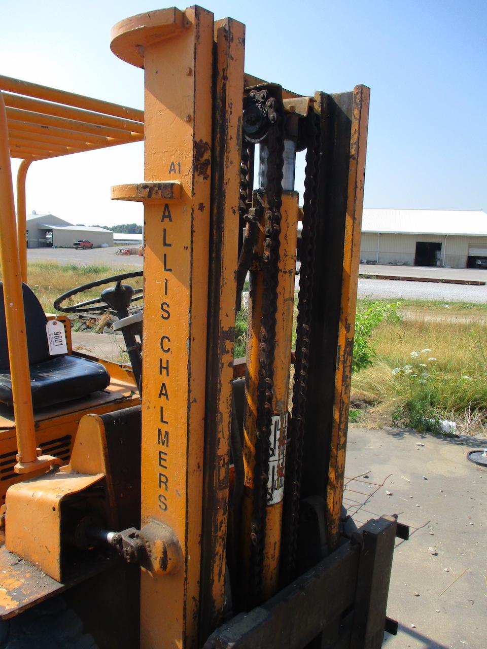 9601-AC TYPE G MODEL FORK LIFT