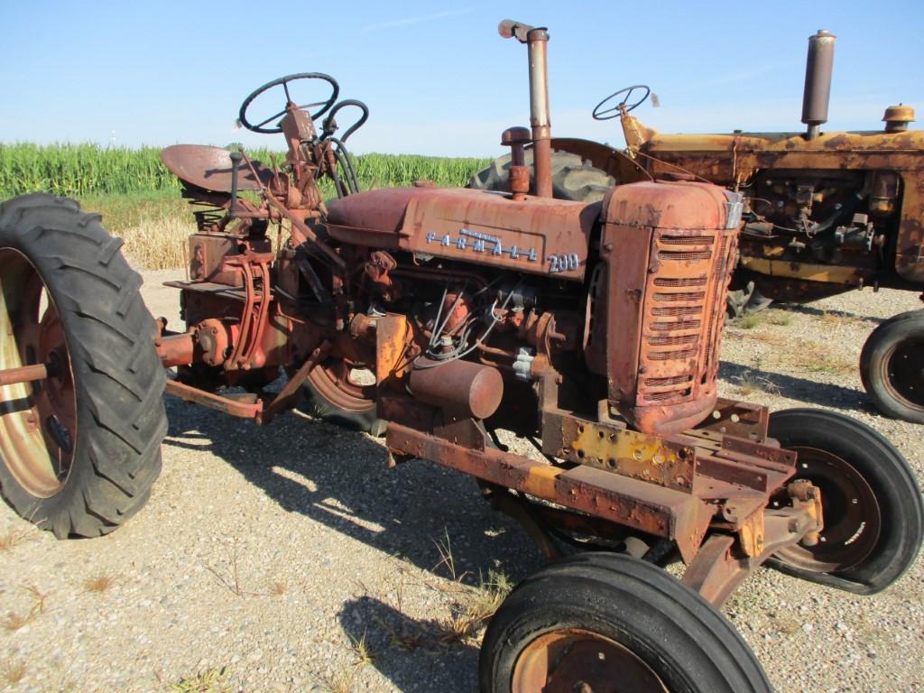 6130-FARMALL 200