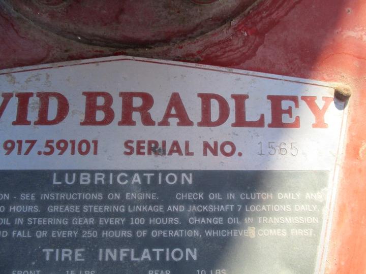 91316-DAVID BRADLEY TRI TRAC WITH 1 BOTTOM PLOW