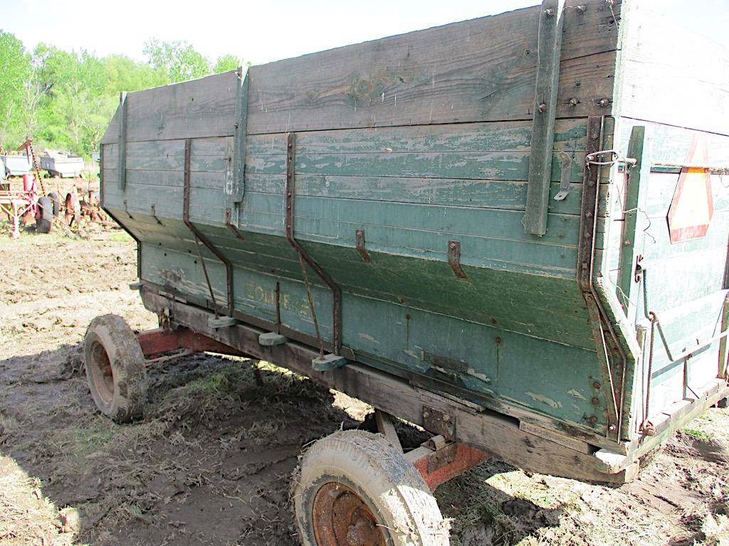 14321-OLIVER WOODEN WAGON