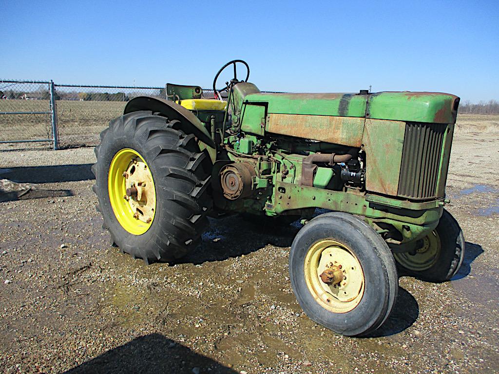 11650-JD 730 TRACTOR