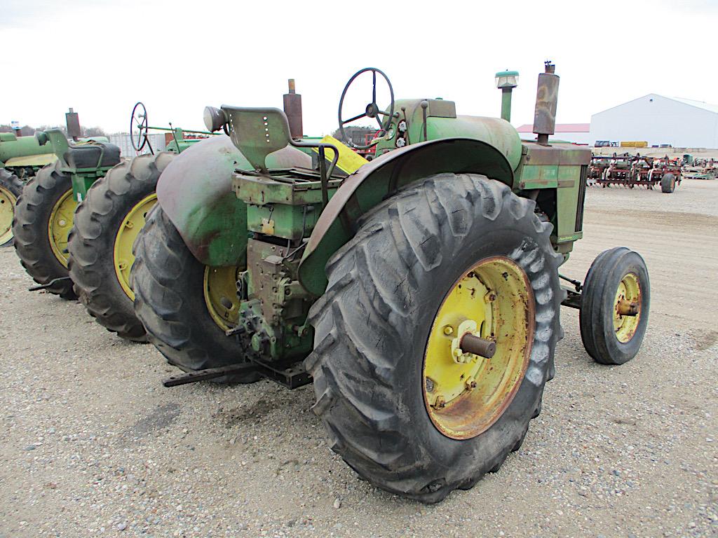 11660-JD 720 LP  STANDARD LOW PRODUCTION TRACTOR