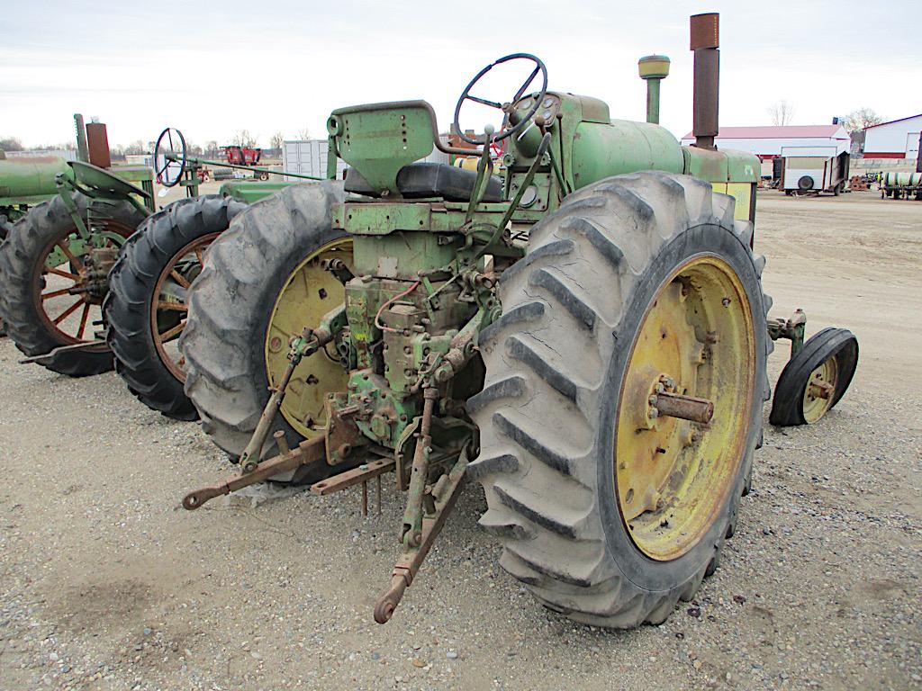 11672-JD 730 LP TRACTOR