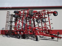 10919- WIL-RICH QX2 FIELD CULTIVATOR 47'